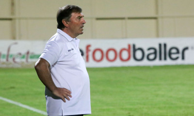 Απόλλων Σμύρνης: Προς παραμονή ο Τεννές