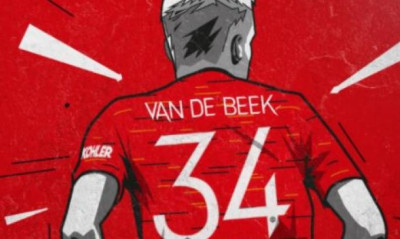 Μάντσεστερ Γιουνάιτεντ: Τιμά τον Νούρι, ο Φαν Ντε Μπεκ