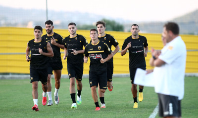 ΑΕΚ: Προπονήθηκαν οι διεθνείς, ατομικό για τέσσερις