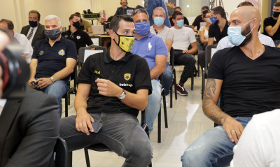 ΑΕΚ: Ο Ζήσης μίλησε για την «ομάδα μιας χρήσης»