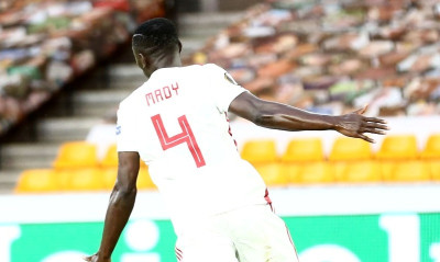 Ολυμπιακός: Κορυφαίος ποδοσφαιριστής της πατρίδας του ο Καμαρά!