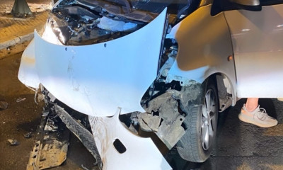 Τροχαίο για νεαρό άσο του Ολυμπιακού - Διαλύθηκε το αμάξι, καλά στην υγεία του ο ίδιος (photos)