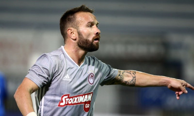 ΑΕΚ-Ολυμπιακός: Το Κύπελλο στο… σπίτι θέλει ο Βαλμπουενά!