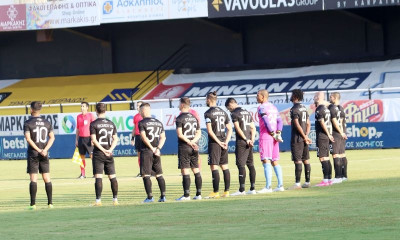 ΟΦΗ – Παναιτωλικός: Ενός λεπτού σιγή και πανό για τον Νίκο Γιαλαμά (photos)