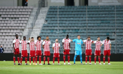 ΑΕΚ – Ολυμπιακός: Ενός λεπτού σιγή για τον Σάββα Θεοδωρίδη (photos)