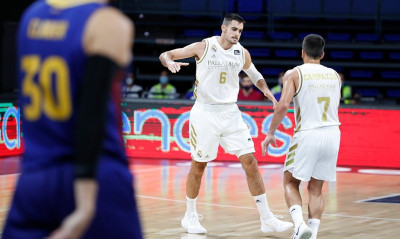 Ρεάλ Μαδρίτης: Η MVP εμφάνιση του Καμπάτσο και το «χαστούκι» σε Μπαρτσελόνα (video+photos)