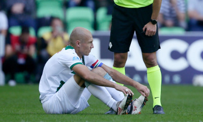 Όσκαρ ατυχίας για Ρόμπεν: Γύρισε στην ενεργό δράση και τραυματίστηκε (videos)