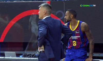 Ρεάλ Μαδρίτης-Μπαρτσελόνα: Τρελάθηκε ο Σάρας με τους παίκτες του (video)