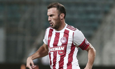 Ολυμπιακός για Τοροσίδη: «Ένας αληθινός θρύλος» (photo)