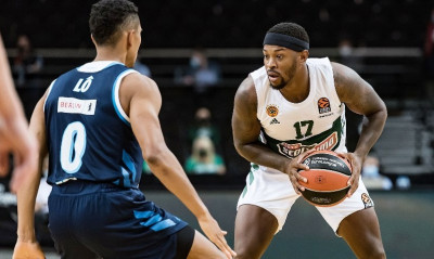 Φόστερ στο OnSports: «Μόνο έτσι θα κερδίζουμε» (video+photos)