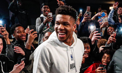 Ξεκαθάρισε το μέλλον του ο Γιάννης Αντετοκούνμπο