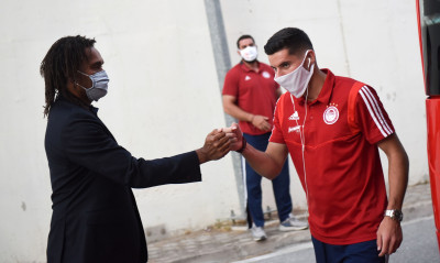 Ολυμπιακός: Θετικός στον κορονοϊό ο Βρουσάι (photos)