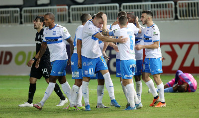 ΟΦΗ-Απόλλων Λεμεσού: Οι πανηγυρισμοί για το προβάδισμα (photos)