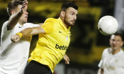 Μάνος: «Συγγνώμη από τον κόσμο μας...»