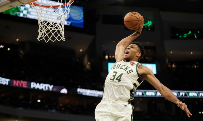 Μπακς: Τα καρφώματα είναι… οικογενειακή υπόθεση των Αντετοκούνμπο! (video)