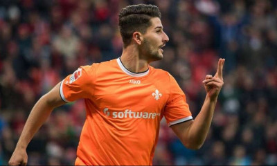 ΠΑΟΚ: «Μάχη» για να πάρει έγκαιρα τον Τσολάκ