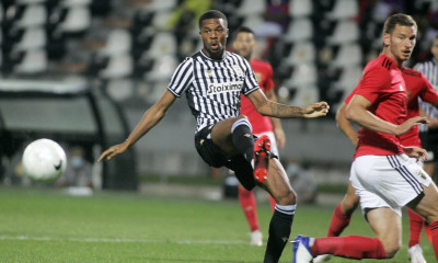 ΠΑΟΚ: Συγκίνηση με Άκπομ, το μήνυμα σε Μίντλεσμπρο (video)