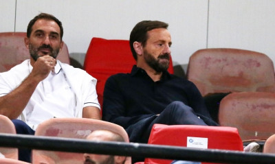 Βόλος-Άρης: Με... εξέδρα και Μάντζιο στο Πανθεσσαλικό (photos)