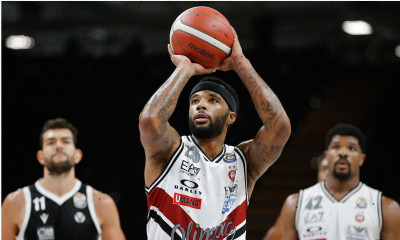 Πρώτη κούπα με εξαιρετικό Ντατόμε η Αρμάνι Μιλάνο (video+photos)