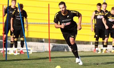 ΑΕΚ: Μπαίνει σε «κιτρινόμαυρο» κλίμα ο Σάκχοφ (photos)