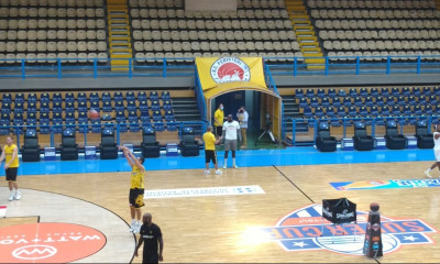 ΑΕΚ: Ο... παλιός γνώριμος Ντελρόι Τζέιμς κι ο... νέος Άτκινς (photos+videos)