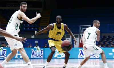 Σούπερ Καπ: Η «έκπληξη» και η πρόκριση στον τελικό (video+photos)