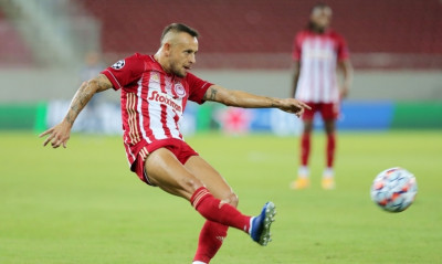 Ολυμπιακός-Ομόνοια: Ο Ραφίνια και το σορτσάκι του (photos)