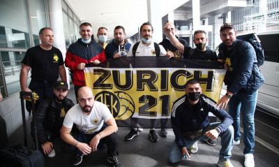 Υποδοχή της αποστολής της ΑΕΚ στη Ζυρίχη (photos+videos)