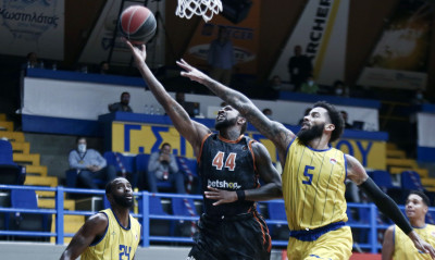 Προμηθέας Πατρών-Περιστέρι 82-74:  Το πρώτο Super Cup πήγε στην Πάτρα! (videos+photos)