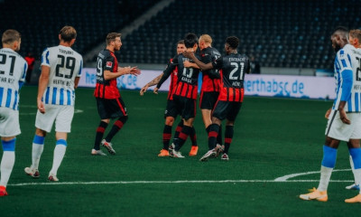 Bundesliga: Άνετο… πέρασμα της Άιντραχτ απ’ το Βερολίνο (video)