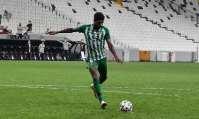 Ολυμπιακός: Πόκερ με Ρίο Άβε για Ρέις, που σκόραρε κόντρα στη Μπεσίκτας (video)