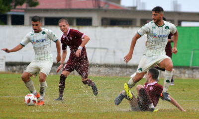 Παναθηναϊκός: Κόλλησαν στη βροχή οι Νέοι (photos)
