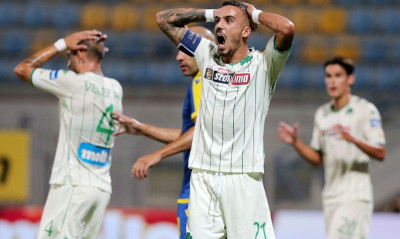 Παναθηναϊκός: Δεν του… πάνε τα λευκά! (Photos)