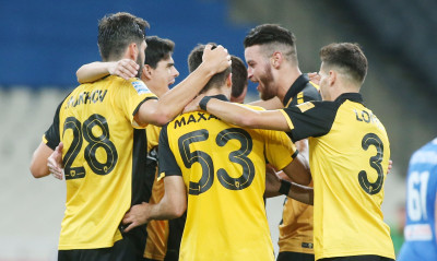 ΑΕΚ-Λαμία 3-0: «Σβηστή» νίκη πριν τα... γκάζια με Βόλφσμπουργκ