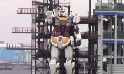Γιγάντιο ρομπότ έκανε βόλτα στην Ιαπωνία (video)