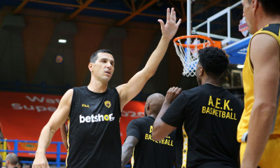 Νίκος Ζήσης: Η μεγαλύτερη στιγμή του, η ΑΕΚ κι η απουσία του κόσμο από το Final-8