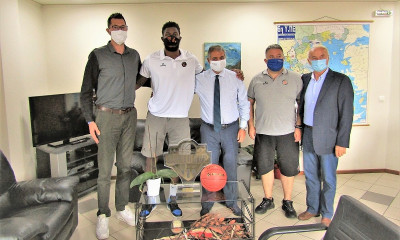 Προμηθέας: Επίσκεψη στην 6η ΥΠΕ και τον διοικητή Καρβέλη