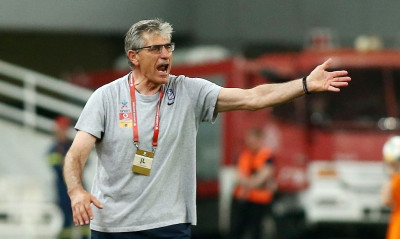 Καυστικός Άγγελος Αναστασιάδης για αποκλεισμό ΠΑΟΚ!