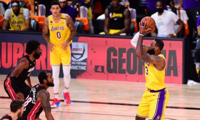 NBA: Πρώτο βήμα για Λέικερς (video)