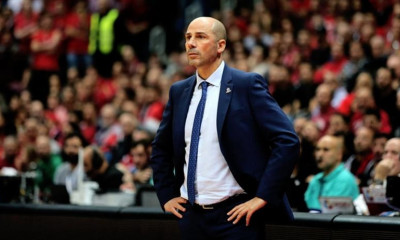 Πενιαρόγια: «Σπουδαία ομάδα η ΑΕΚ»