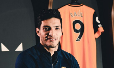 Γουλβς: Ανανέωσε ως το 2024 ο Ραούλς Χιμένες (video+photos)