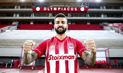 Τιάγκο Σίλβα: «Να γίνω πρωταθλητής με τον Ολυμπιακό» (photos+video)