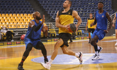 Άρης-Ηρακλής 69-71: Ο Σάγκς έδωσε τη νίκη στον «γηραιό»!