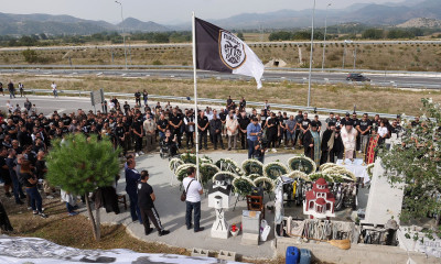 ΠΑΟΚ: Το στεφάνι της οικογένειας Σαββίδη και η ανάρτηση του Γιώργου