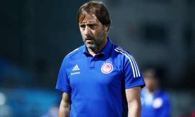 Ολυμπιακός: Πέταξε «βόμβες» για τη διαιτησία ο Μαρτίνς