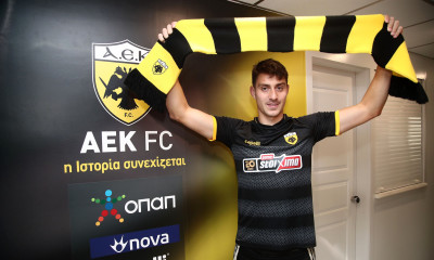 Στην ΑΕΚ για να πανηγυρίσει τρόπαια ο Νεντελτσιάρου