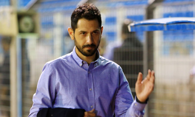 Λαμία: Χαιρέτισε τους παίκτες ο Πετράκης