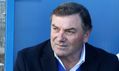 Λαμία: Προς συμφωνία με Τεννέ, φιλικό με ΑΕΚ