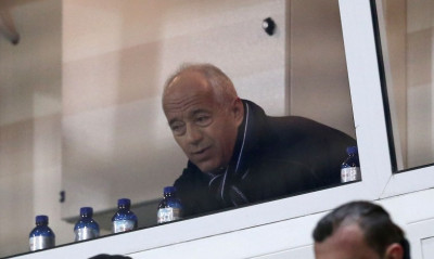 Τεβεκέλης: «Θετικό να σχολιάζει ο Κλάτενμπεργκ, αρκεί να λέει αυτό που είναι»!