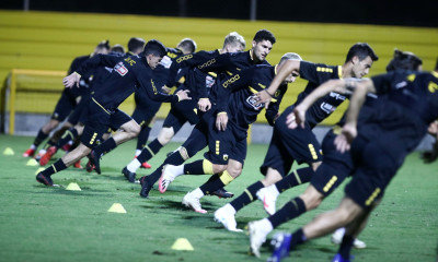 ΑΕΚ: Κρατά… ρυθμό με Ιωνικό